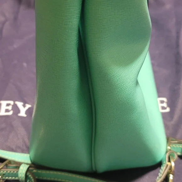 New Dooney & Bourke Willa zip Satchel